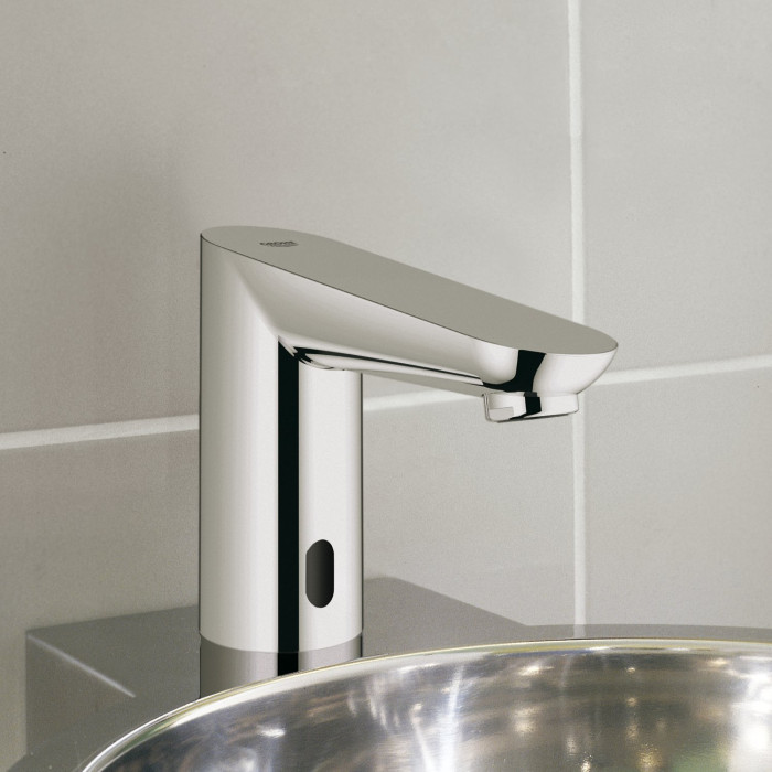 Змішувач безконтактний для раковини Grohe Euroeco Cosmopolitain E 36269000